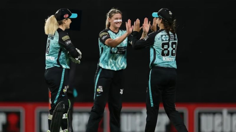 WBBL Match Prediction | Brisbane Heat Women vs Adelaide Strikers Women | Women’s Big Bash League 2024 | 20th Match | Nov 09 – Can AS-W Bounce Back to Defeat BH-W?